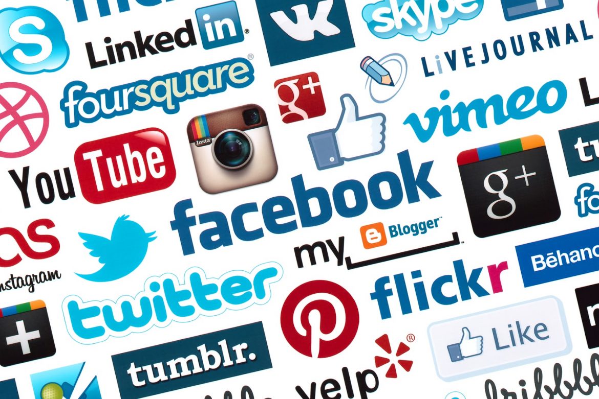 مزایا و معایب شبکه های اجتماعی